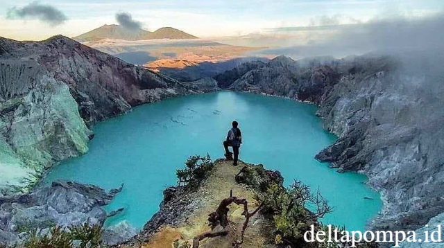 Menguak Pesona Wisata Kawah Ijen Ikon Alam Jawa Timur